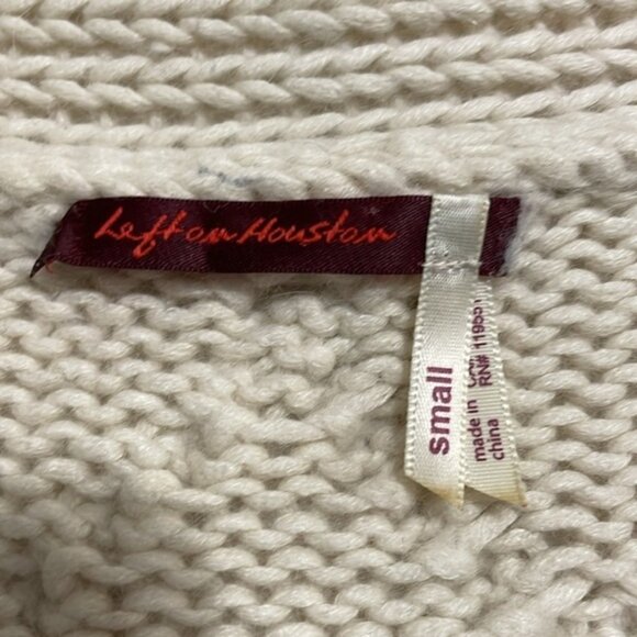 LEFT ON HOUSTON Cable Knit Front Snap Button Cowl Sweater Vest Size S - Picture 7 of 10